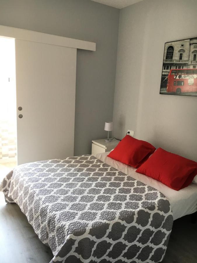 Apartamento sagrada familia gaudi Barcelona Exterior foto